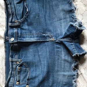GAP JEAN SHORTS